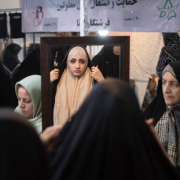 Irán usa drones para vigilar a las mujeres