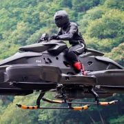 Crean un scooter volador, el futuro del transporte personal
