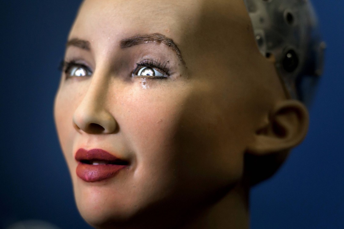 El futuro de la robótica: Robot haciendo kung-fu