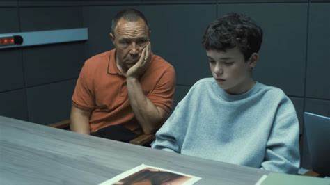 Influencias Externas en la Vida de Jamie: La Tecnología Como Factores Desestabilizador