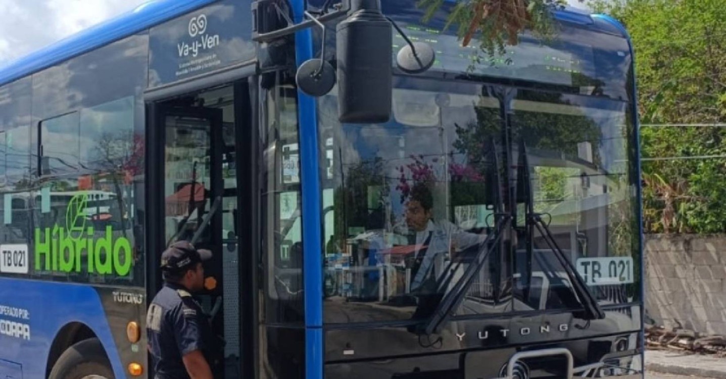 ¡Unidad de Va y Ven secuestrada en Yucatán! Pasajeros vivieron momentos de terror