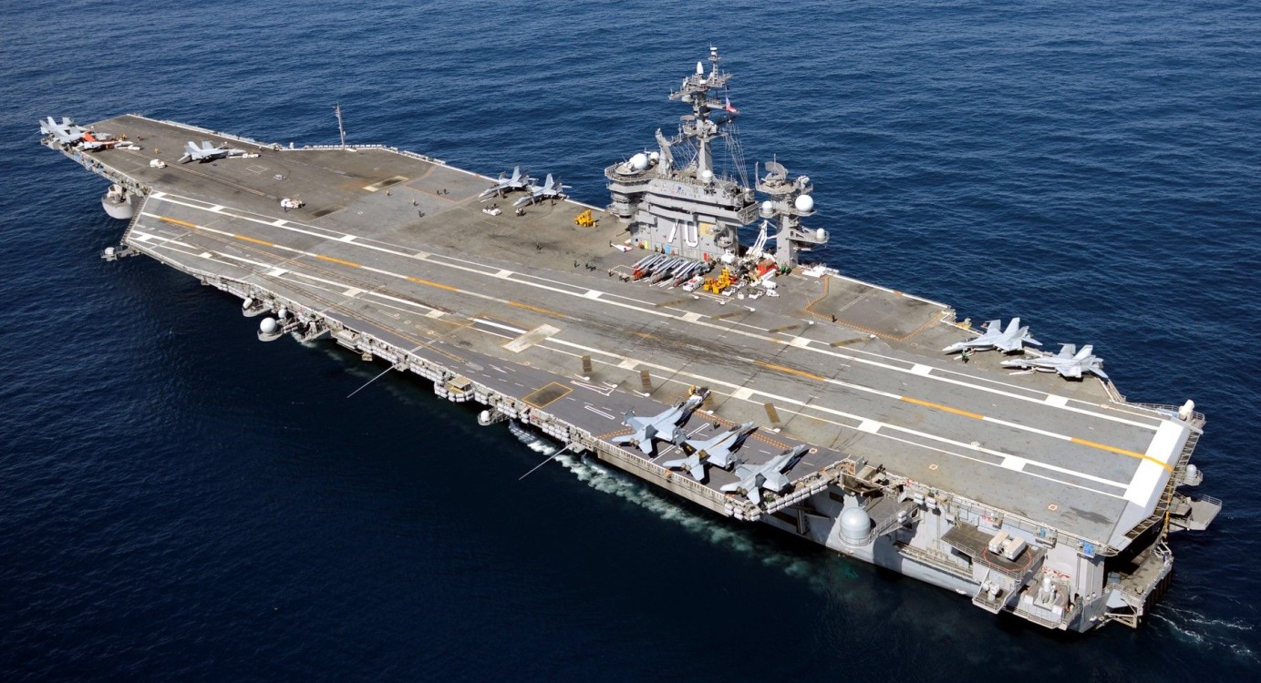 USS Carl Vinson: clave en la presión a Irán