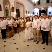 Gobernador de Yucatán, Huacho Díaz Mena, lamenta el fallecimiento del Papa Francisco