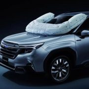 ¡Increíble! El primer auto con bolsas de aire para ciclistas ya es una realidad