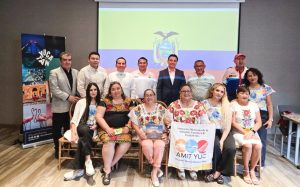 Socios de AMIT y representantes de SEFOTUR promueven los atractivos de Yucatán en Bogotá y Medellín, acercando el Renacimiento Maya a las Grandes Ligas del Turismo.