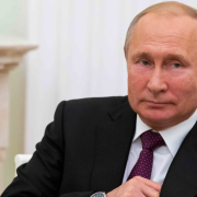 Putin ordena una tregua de 3 días y sacude al mundo