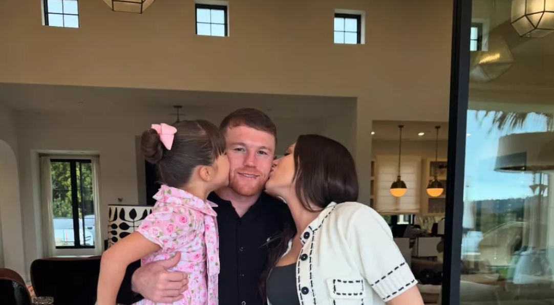 Canelo Álvarez espera a su segundo bebé con amor
