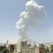 EEUU y Reino Unido ejecutan operación militar sorpresa en Yemen: ¿qué está pasando?