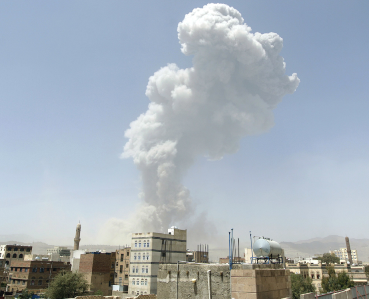 EEUU y Reino Unido ejecutan operación militar sorpresa en Yemen: ¿qué está pasando?