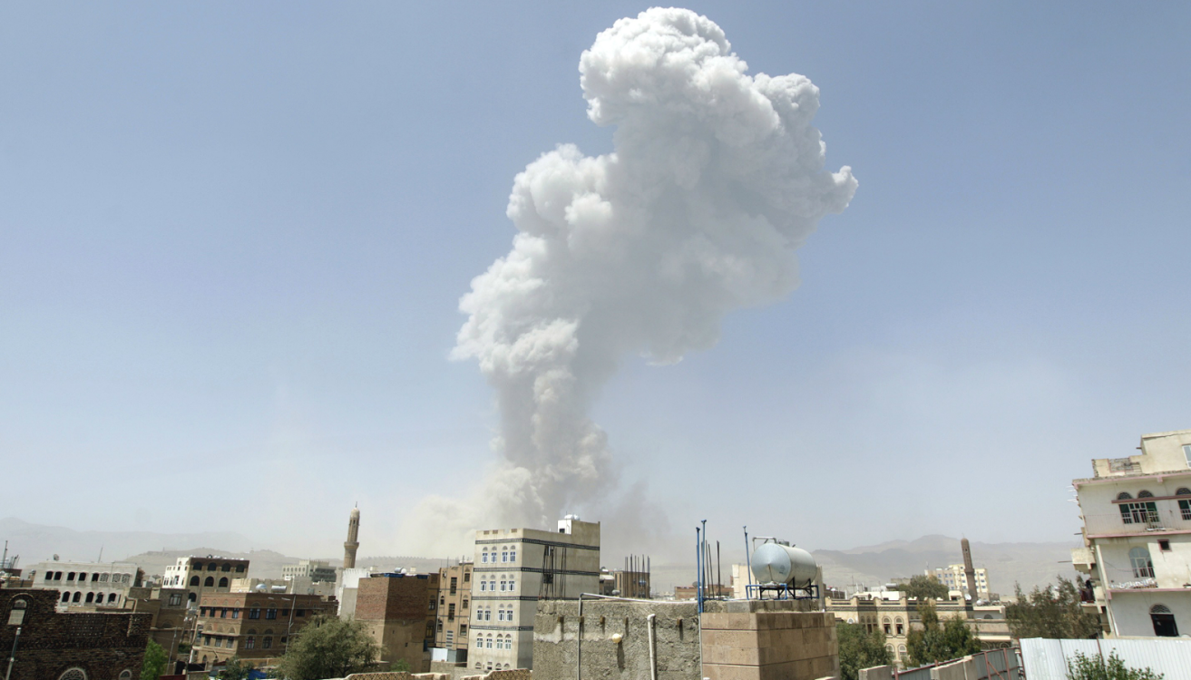 EEUU y Reino Unido ejecutan operación militar sorpresa en Yemen: ¿qué está pasando?