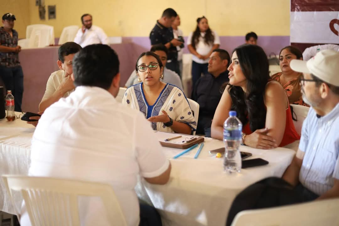 Convocados por el gobernador Javier May Rodríguez