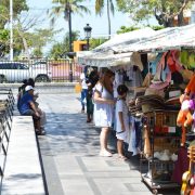 Artesanos locales con repunte en sus ventas