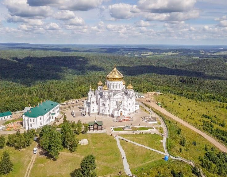 ¡Impactante! Rusia captura monasterio en Kursk en medio de la guerra