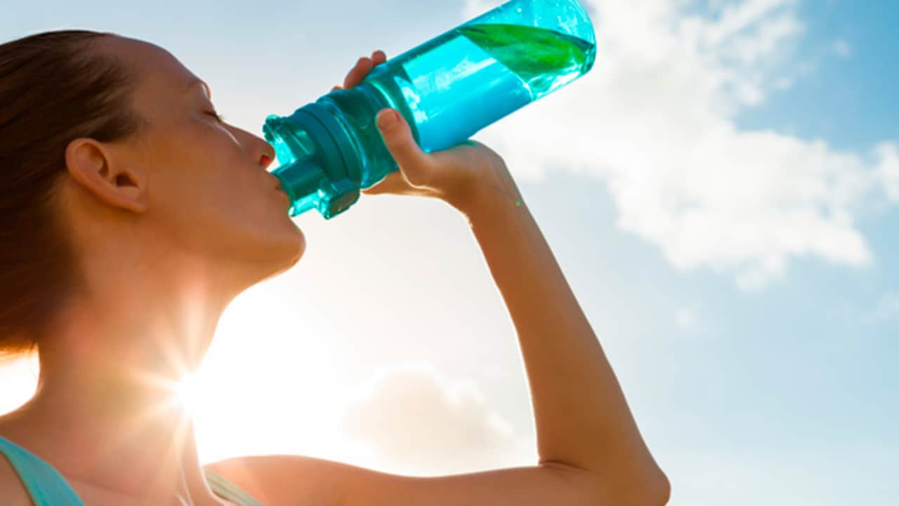 Suero Casero Básico: La Solución Clásica