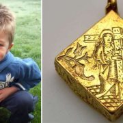 Niño de 3 años encuentra tesoro. ¡Lo que descubrió vale millones!