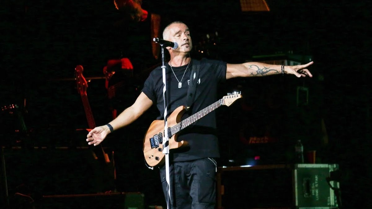 Detalles de la gira mundial de Eros Ramazzotti