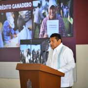 Mejoran la vida de 23 mil 415 tabasqueños con los programas sociales: Javier May