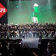 (Videos) Leones de Yucatán presentan sus nuevos uniformes y el roster oficial para la temporada 2025