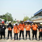 Myanmar guarda un minuto de silencio: El país honra a las víctimas del devastador terremoto