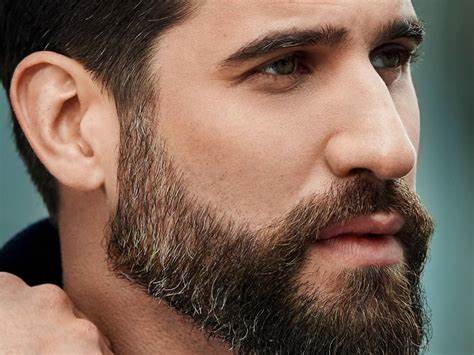 ¿Qué son los trasplantes de barba y cómo funcionan?