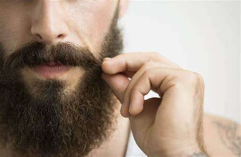 ¿Cómo se realiza el trasplante de barba?