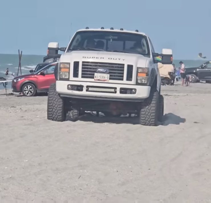 Basura en playas e ingreso con vehículos por falta de conciencia