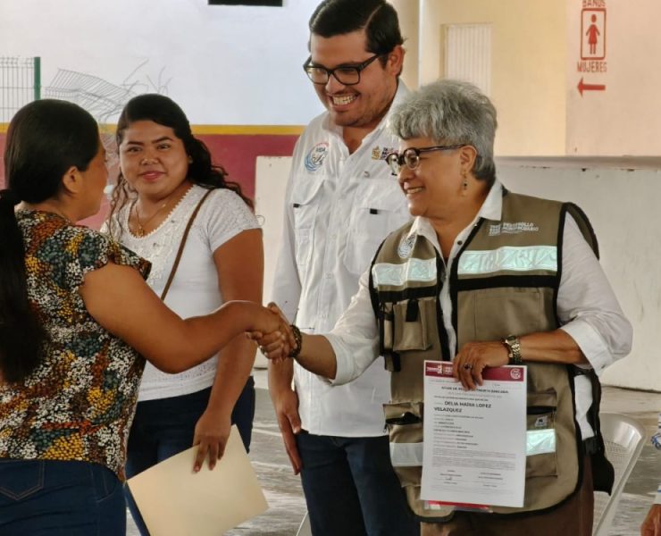 Programa Pescando Vida entrega 200 tarjetas en Jonuta