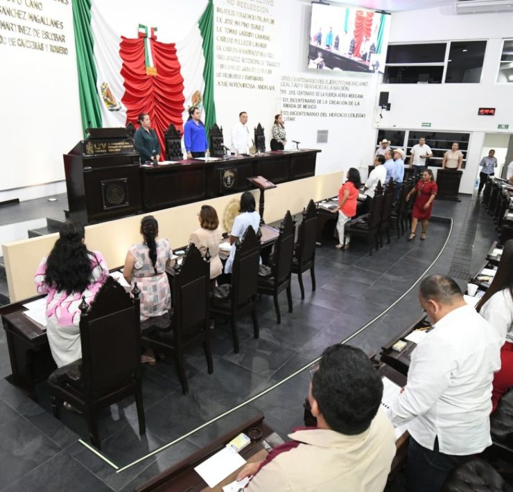 Recibe Congreso de Tabasco renuncia de fiscal José Barajas