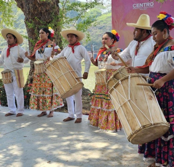 Registran 285 grupos participantes en concursos culturales