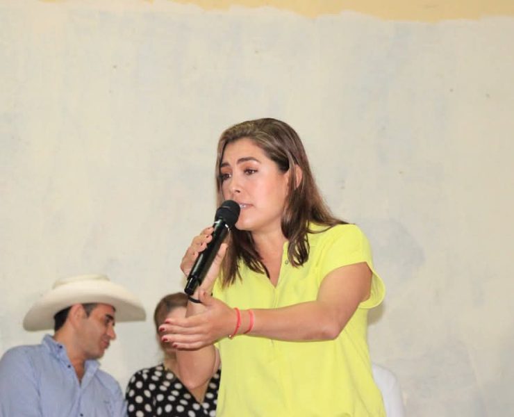 El gobernador está donde más se necesita Mayra Paloma López