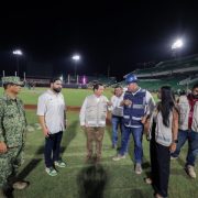 Supervisan obras del estadio Kukulcán previo a su reapertura