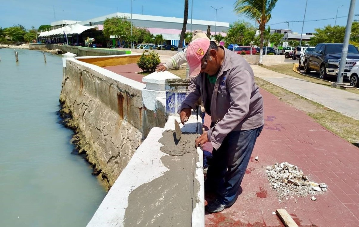 Ayuntamiento del Carmen reinstalará a trabajadores de más de 60 años