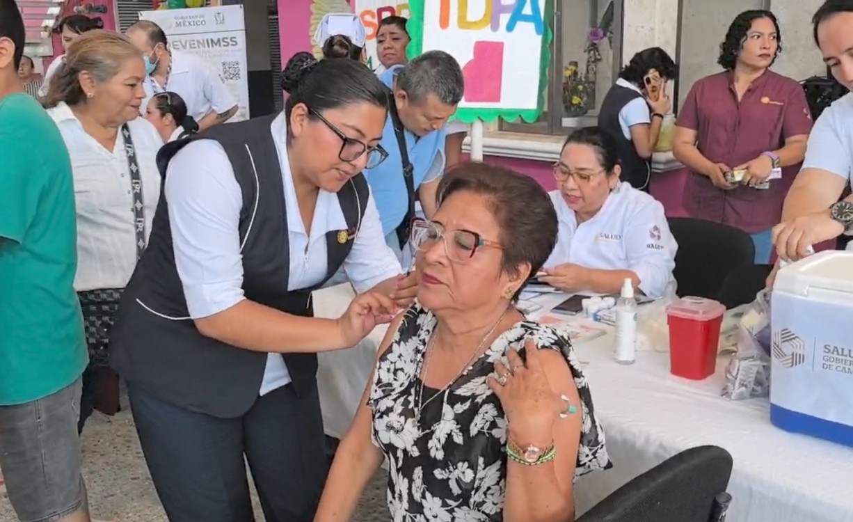 Meta de mil 807 vacunas en el municipio de Carmen