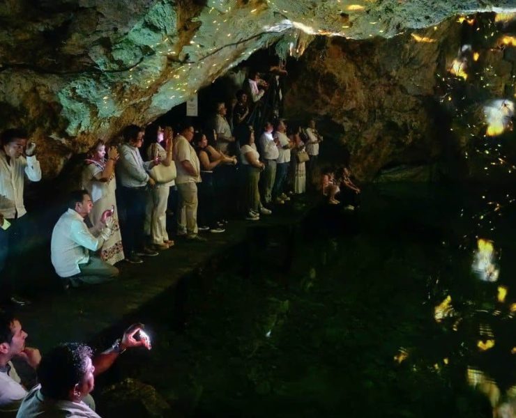 Impacto Visual: Video Mapping dentro de Cenote Caverna de Homún