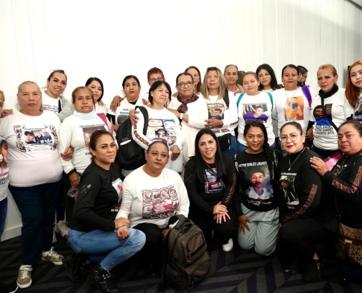 Claudia Sheinbaum respalda a familias de desaparecidos con reformas profundas y funcionarios comprometidos