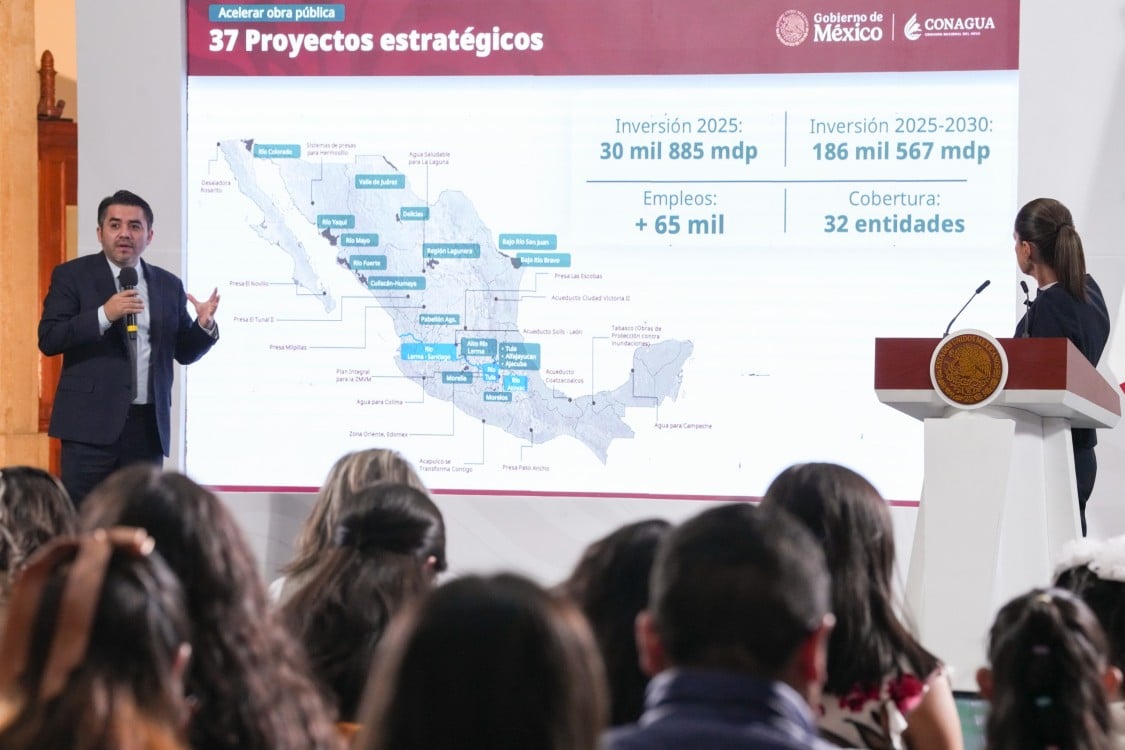 Sheinbaum anuncia plan hídrico nacional y advierte sobre acaparamiento ilegal del agua por parte de empresarios y políticos