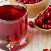 5 Beneficios de Tomar Jugo de Arándano que Mejorarán Tu Salud