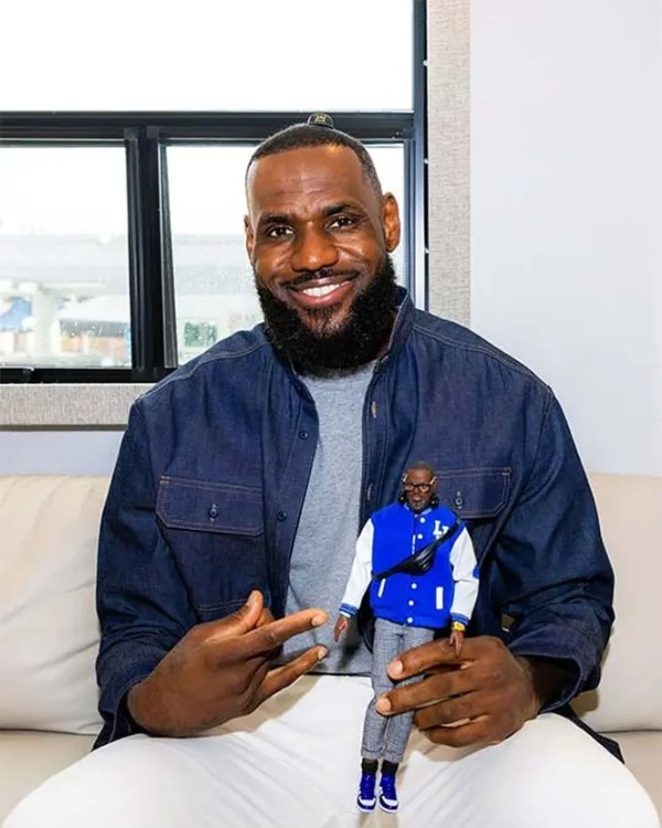 Lebron James se vuelve "Barbie": una edición de colección que ya está haciendo historia