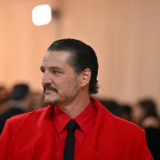 Pedro Pascal cumple 50