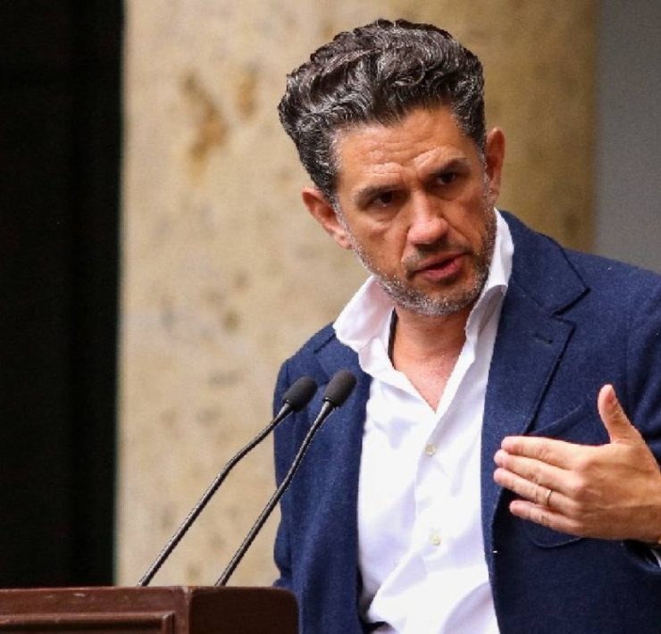 Aclararon situación legal de Irarragorri y desmienten acusaciones