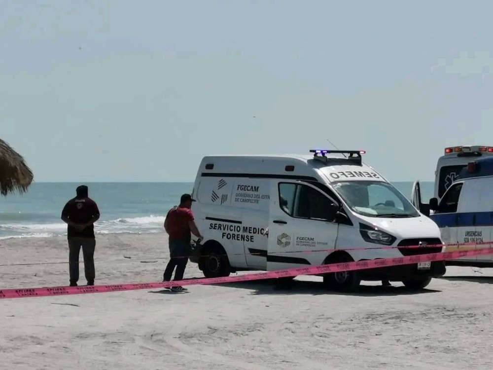 Encuentran sin vida el cuerpo de un hombre en las aguas de la playa de Ciudad del Carmen