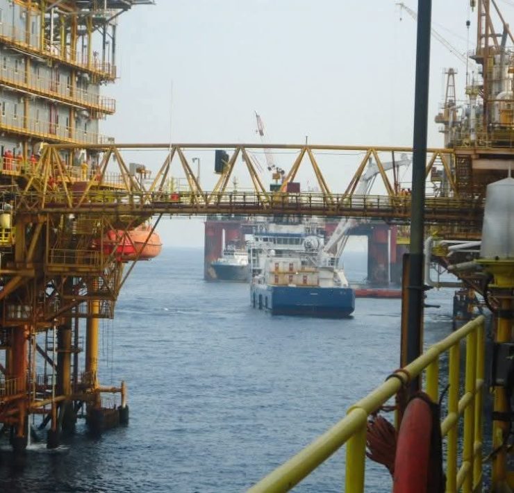 Atiende PEMEX dos fugas en ducto de la plataforma Akal-C