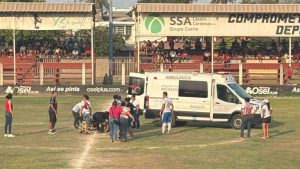 Este es el momento exacto, en que trasladan a Atziri al hospital, donde lamentablemente llegó sin signos vitales.