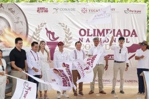 El Gobernador Joaquín Díaz Mena y Rommel Pacheco encabezaron la ceremonia inaugural donde arrancó la Olimpiada Nacional en Yucatán, marcando el inicio de una justa llena de talento juvenil.