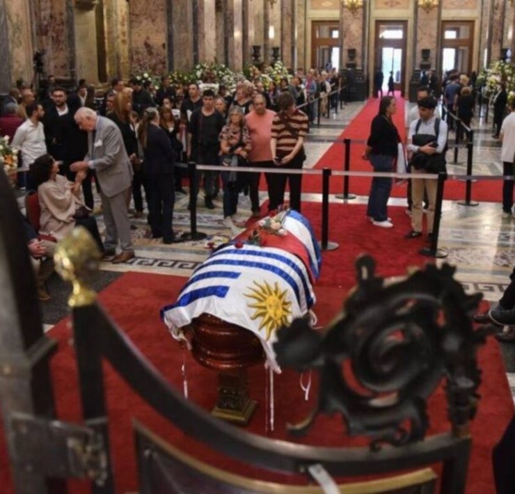 Capilla ardiente de José Mujica en el Palacio Legislativo