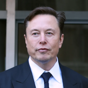 Tesla desmiente rumores: ¿Elon Musk fuera? La verdad revelada