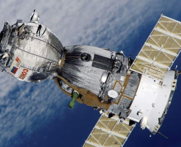 ¡Alerta Espacial! Satélite ruso fuera de control preocupa al mundo