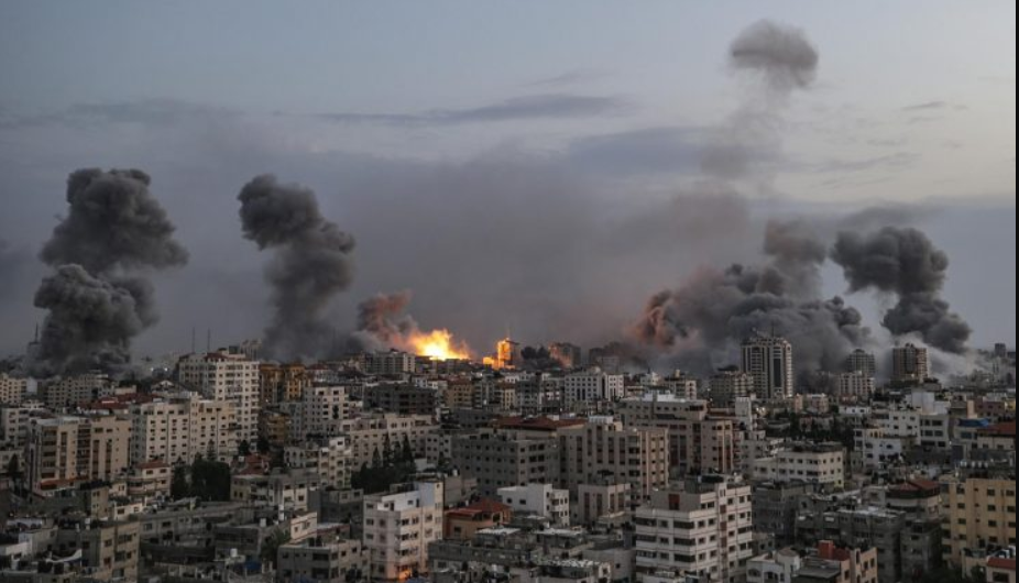 Israel intensifica bombardeos en la frontera el Líbano y Siria