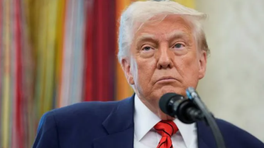 Trump da tregua a los hutíes y detiene los bombardeos contra Yemen