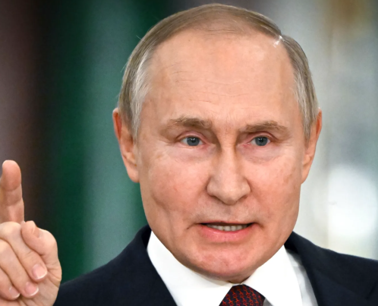 Entra en vigor la tregua de Putin. Tres días sin ataques de ningún tipo